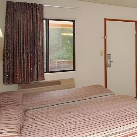 Econo Lodge Atlanta Airport East Forest Park Exterior foto
